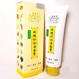 康丽秀白里透红玫瑰补水洁面膏K107