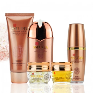 雅肤靓白花萃肌盈润嫩肤五件套五合一五件套