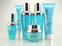 冰菊玻尿酸锁水六件90win极速体育_jrs看球网直播吧_JRS直播客户端6件套正品化妆品美白补水女抗皱紧致护肤