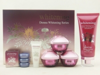 顶娜水嫩白四合一面部护理90win极速体育_jrs看球网直播吧_JRS直播客户端女美白保湿护肤品正品