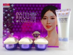 韩国颜如雪至尊美白全能雪肤四件套四合一保湿护肤品祛斑90win极速体育_jrs看球网直播吧_JRS直播客户端正品